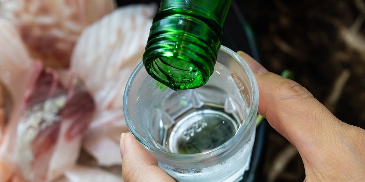 Скрытая угроза в бокале: почему модная водка соджу опаснее, чем кажется Скрытая угроза в бокале: почему модная водка соджу опаснее, чем кажется