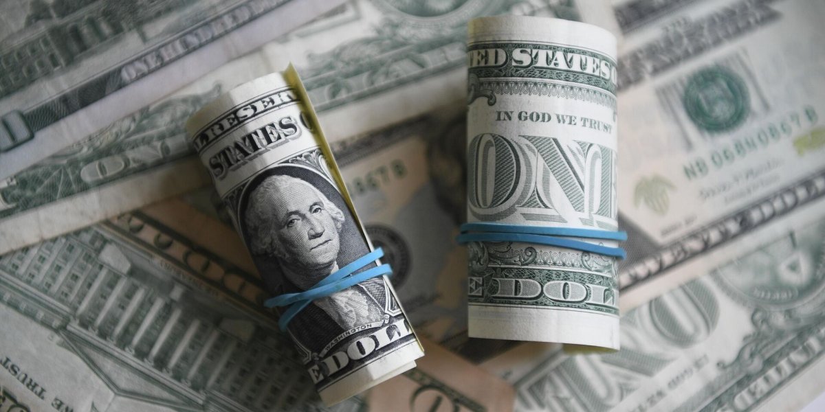 Доллар на спаде: почему главная валюта мира продолжит дешеветь в 2026 году Доллар на спаде: почему главная валюта мира продолжит дешеветь в 2026 году