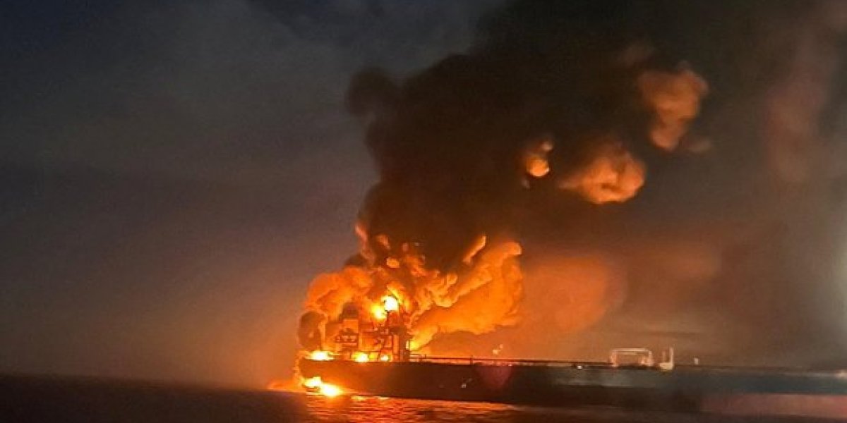 Тайная война у берегов Турции: атаки дронов на танкеры меняют правила игры в Черном море Тайная война у берегов Турции: атаки дронов на танкеры меняют правила игры в Черном море