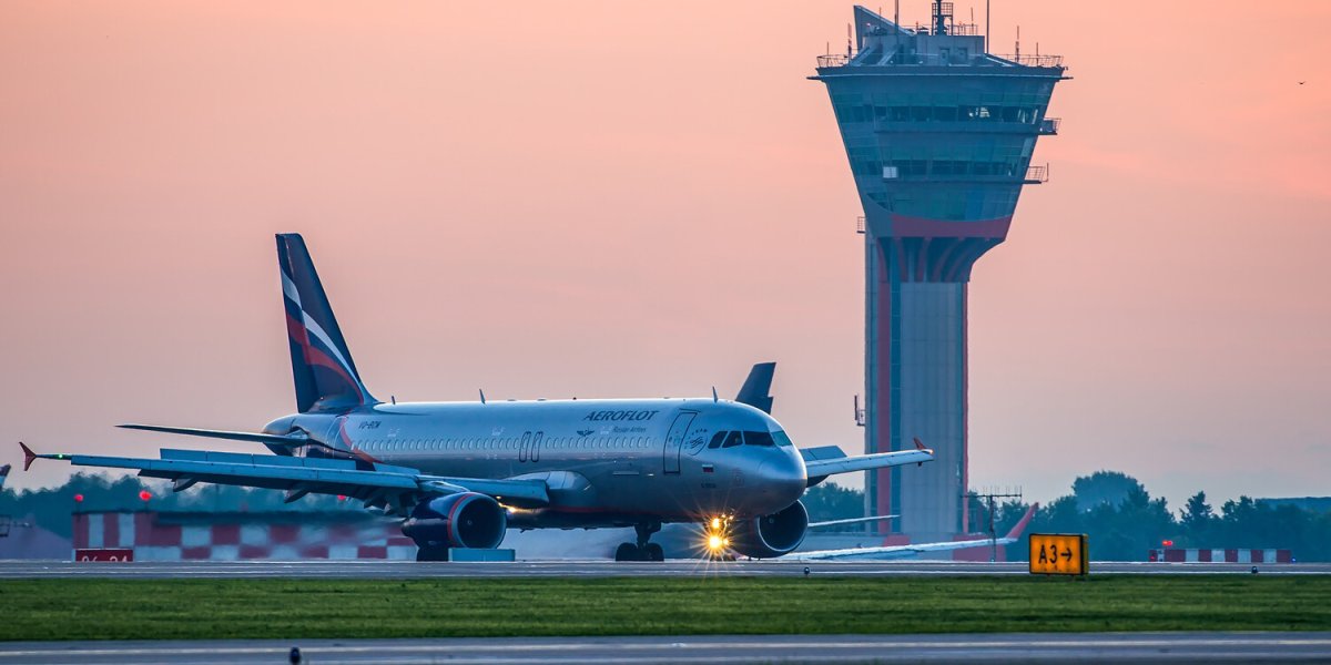 Аэропорты встали, небо закрыто: цена отражения рекордного налета на Москву составила 378 рейсов Аэропорты встали, небо закрыто: цена отражения рекордного налета на Москву составила 378 рейсов
