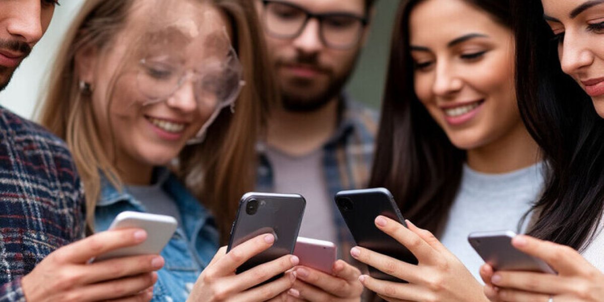 Сети «легли» в Ярославле: почему мобильный интернет стал роскошью, а проводная связь возвращается в моду Сети «легли» в Ярославле: почему мобильный интернет стал роскошью, а проводная связь возвращается в моду