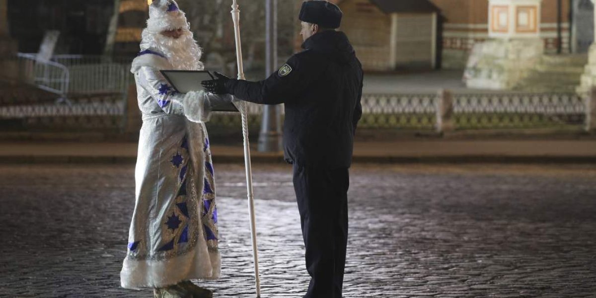 Эксперт предупреждает: как не стать жертвой мошенников и конфликтов под Новый год Эксперт предупреждает: как не стать жертвой мошенников и конфликтов под Новый год